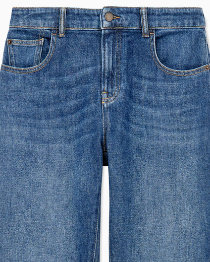 Slim-fit denim jeans with five pockets and a used look