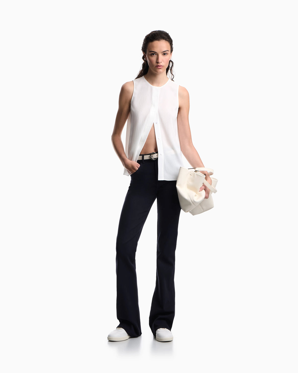 J9D mid-rise jeans with a flared hem in a garment-dyed viscose blend