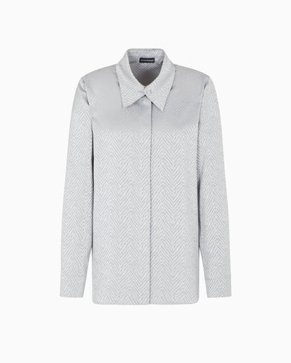 Shirt with chevron motif print