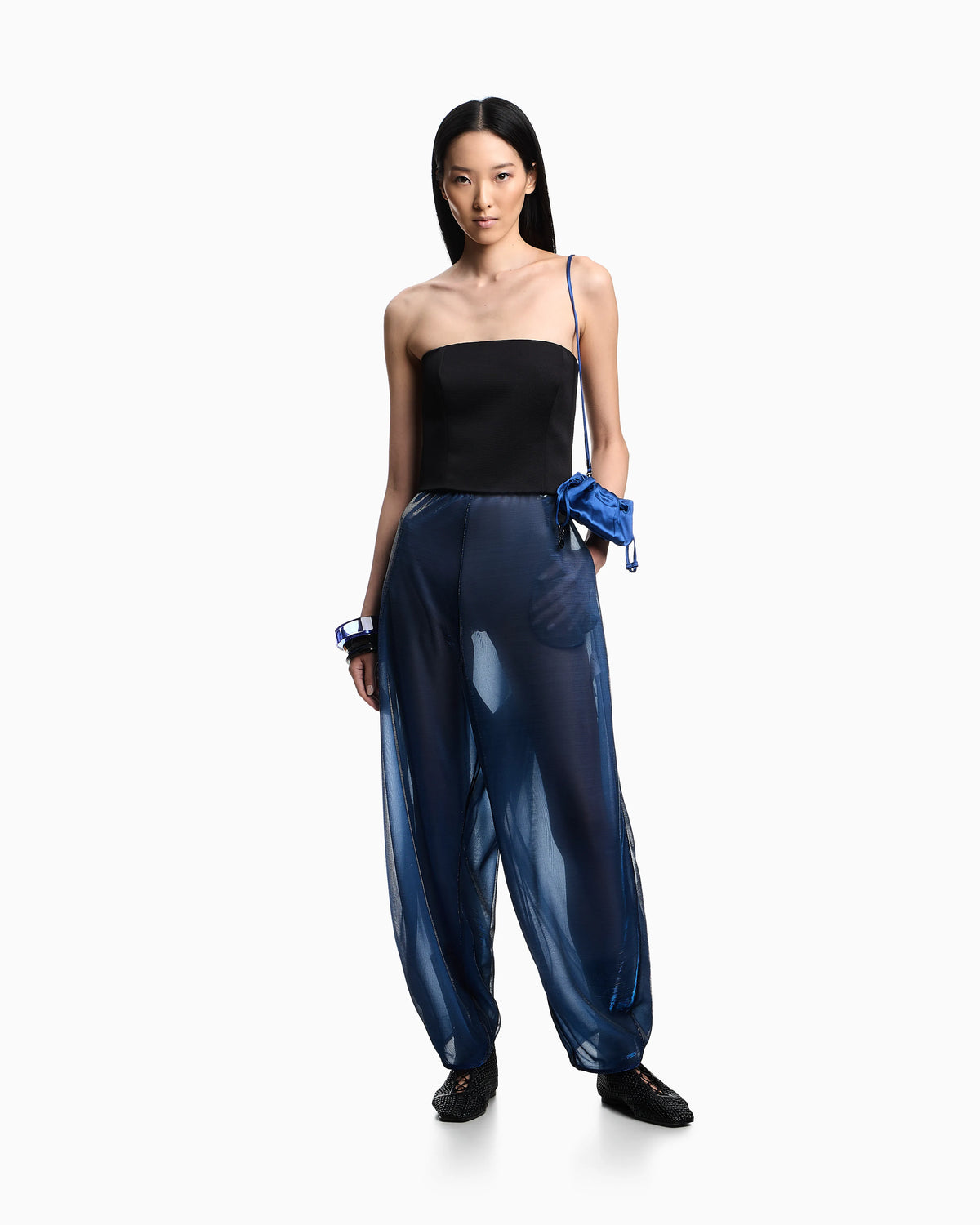 Wide trousers in iridescent knit mesh