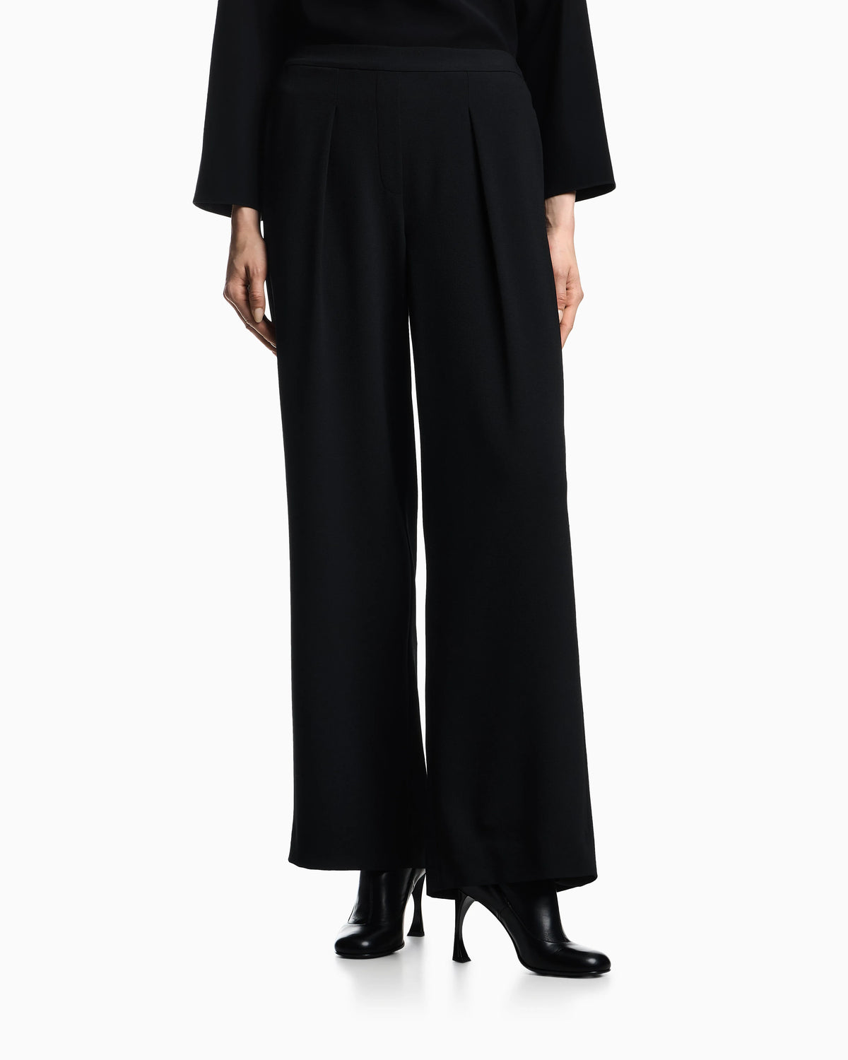 Stretch sandblasted fabric trousers with pleats