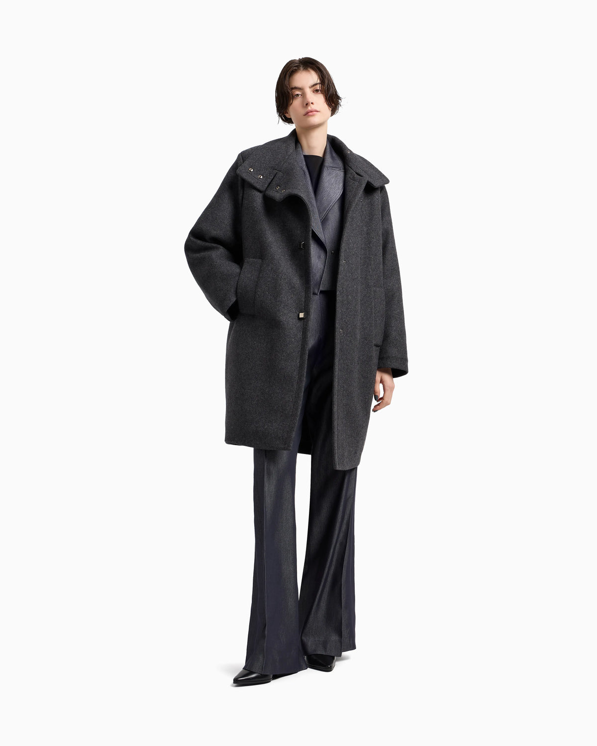 Polygon capsule collection yarn-dyed gabardine bolero