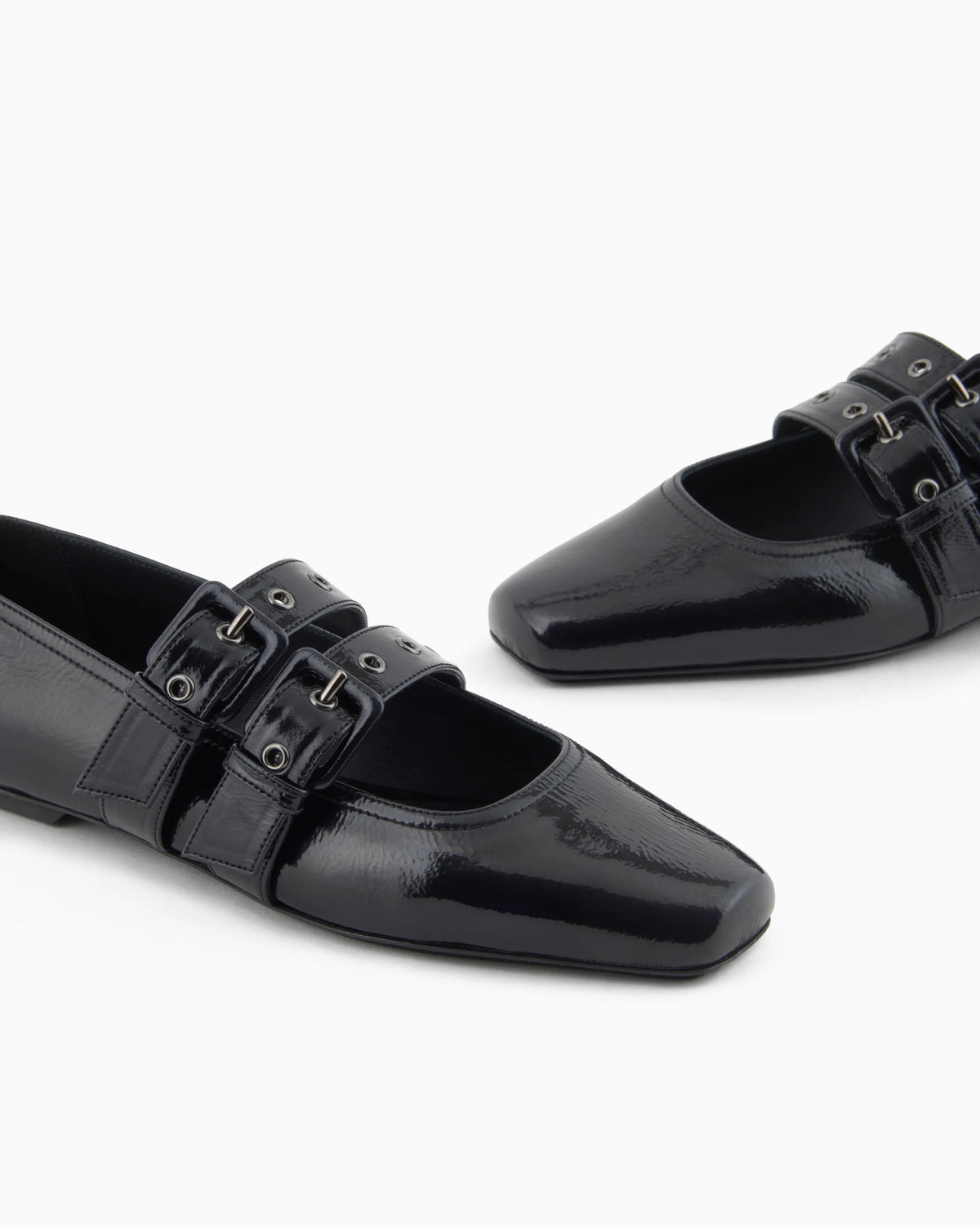 Patent leather ballerinas with double strap