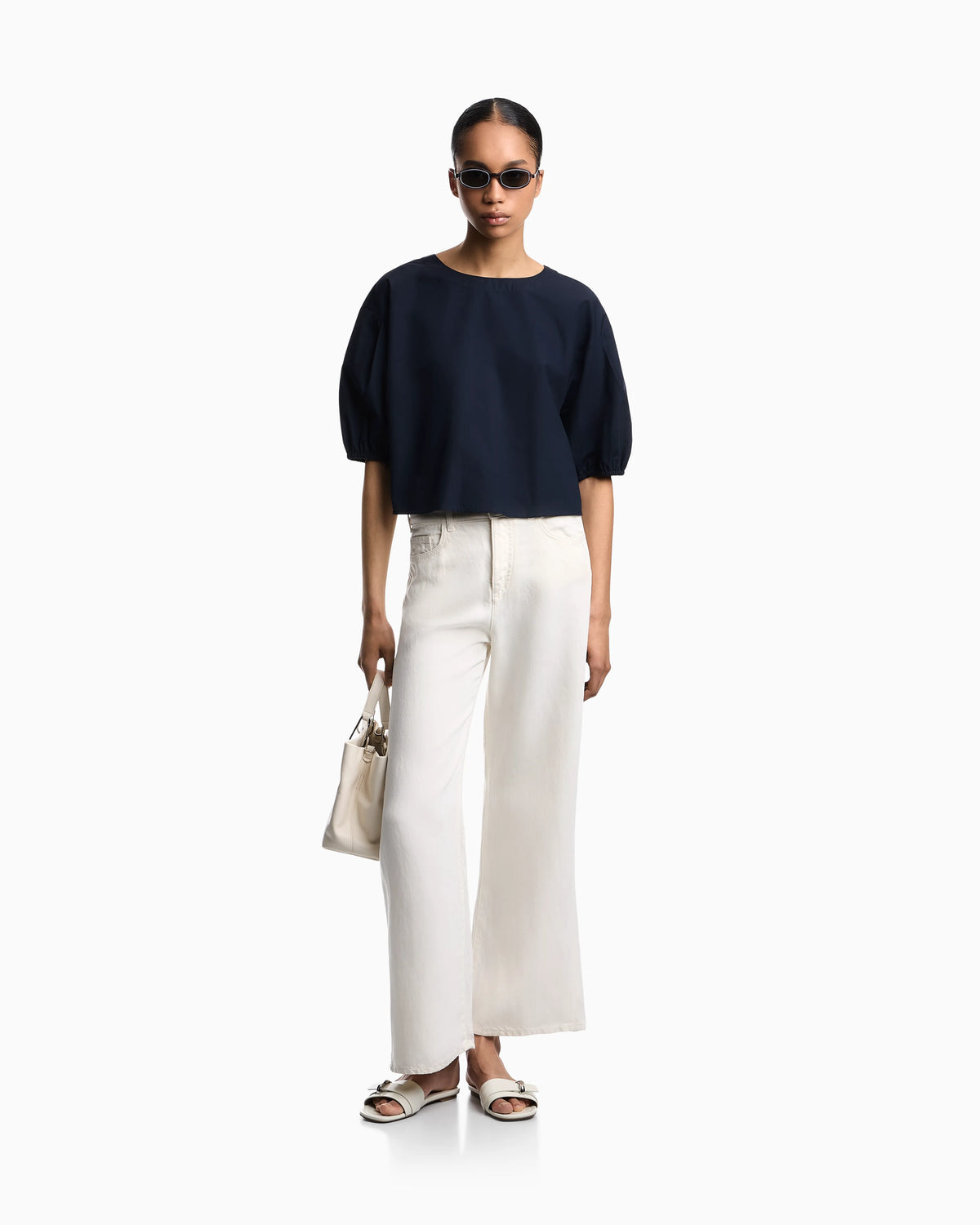 Poplin blouse with puffed sleeves