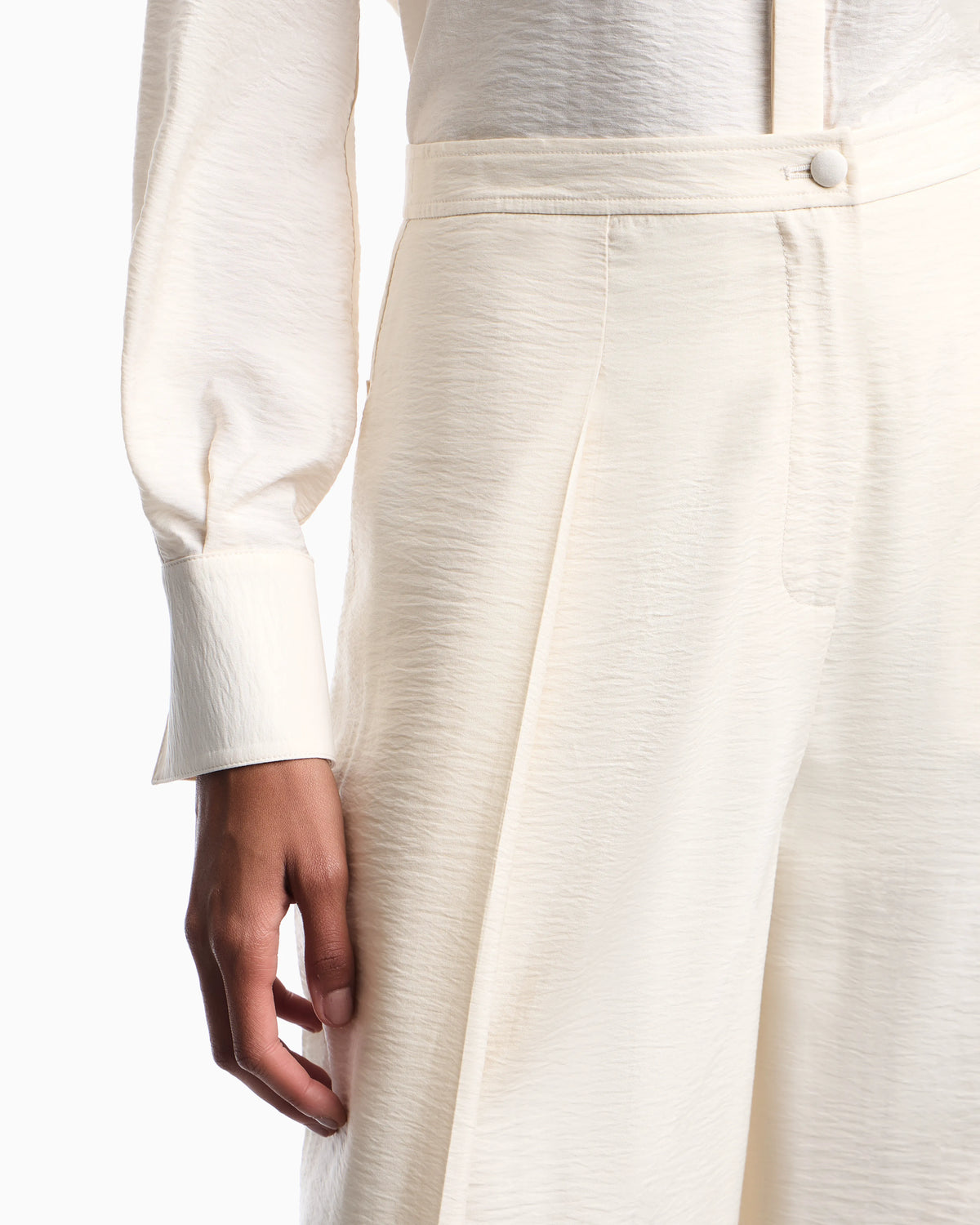 Wide-leg trousers in technical rayon