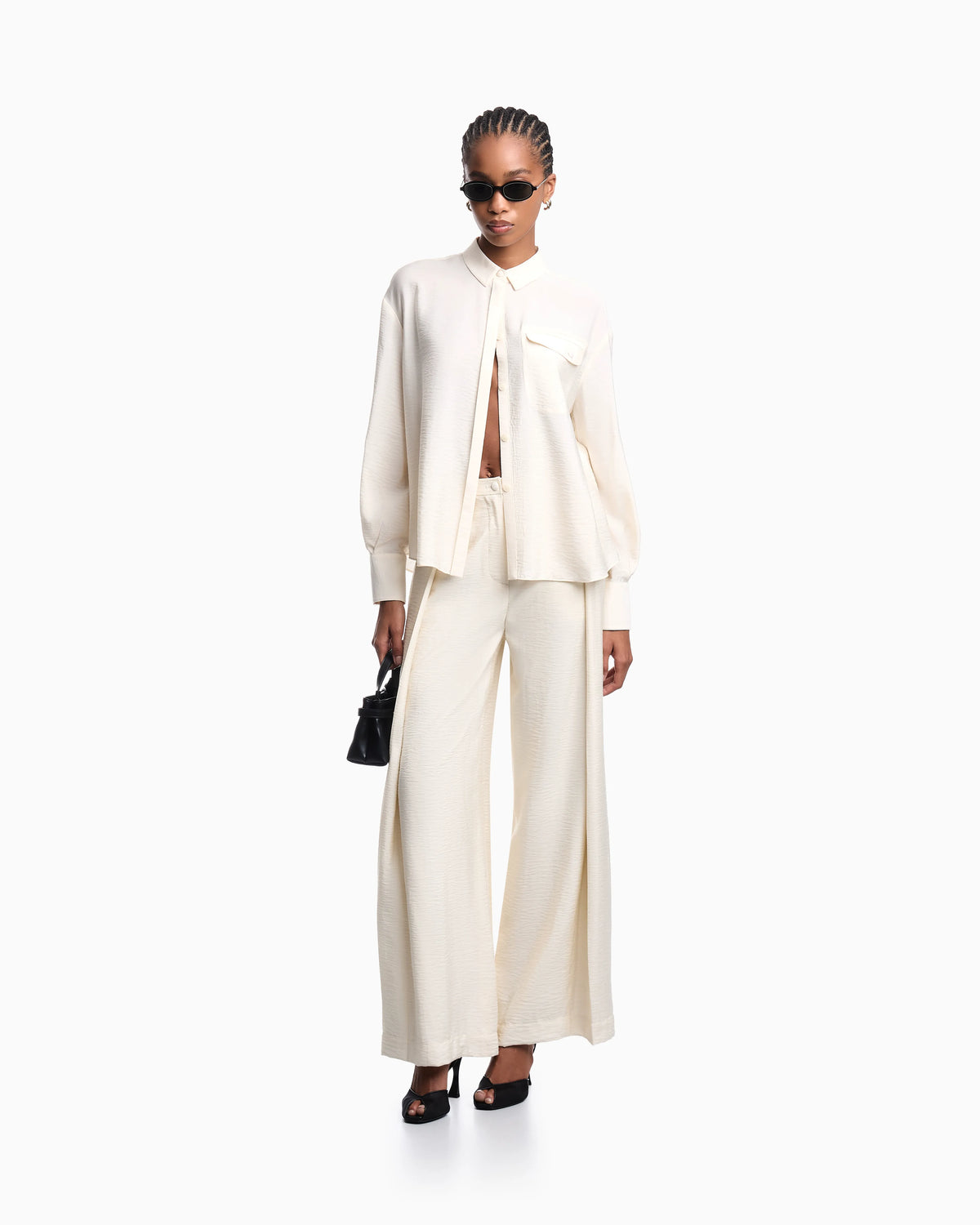 Wide-leg trousers in technical rayon