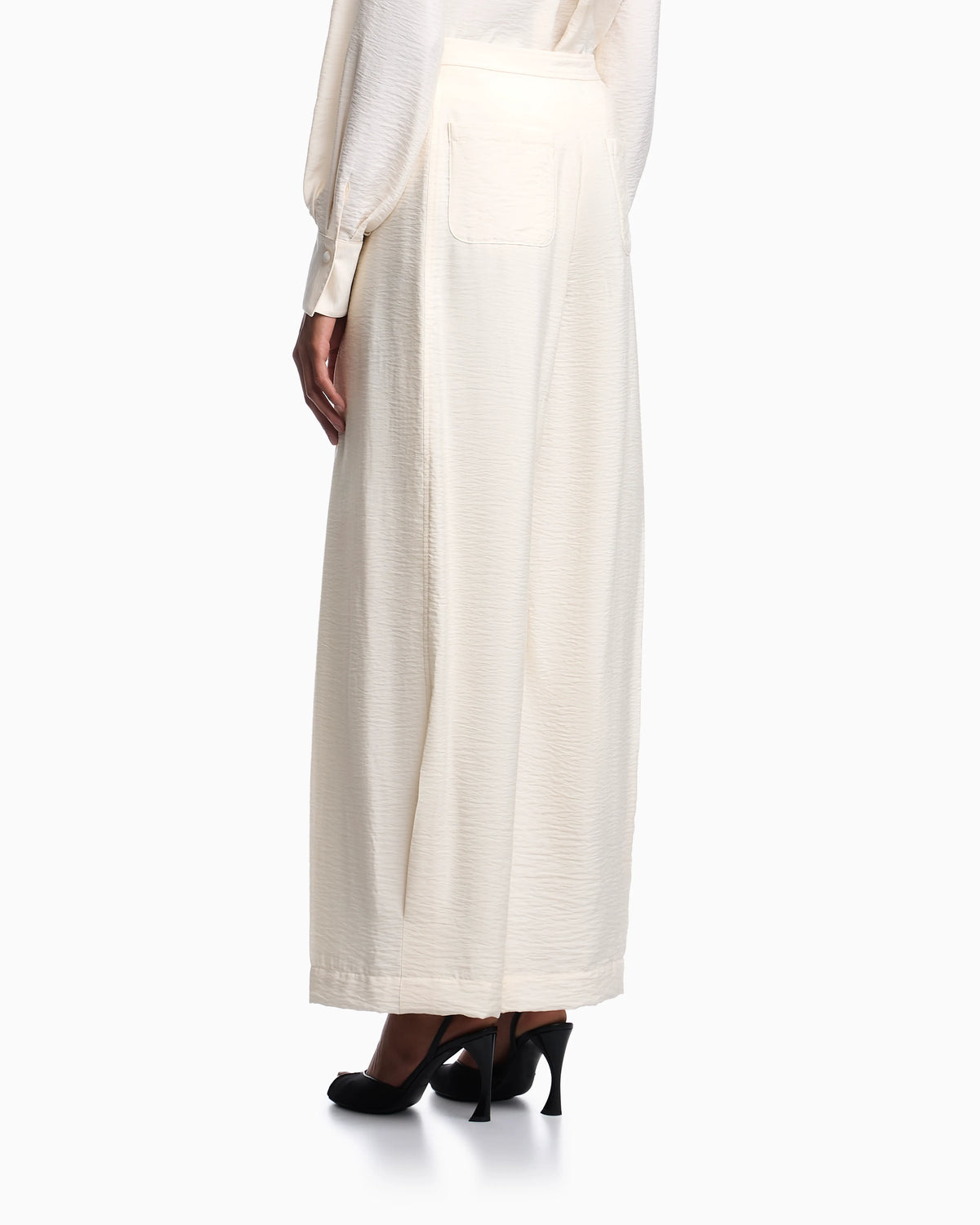 Wide-leg trousers in technical rayon