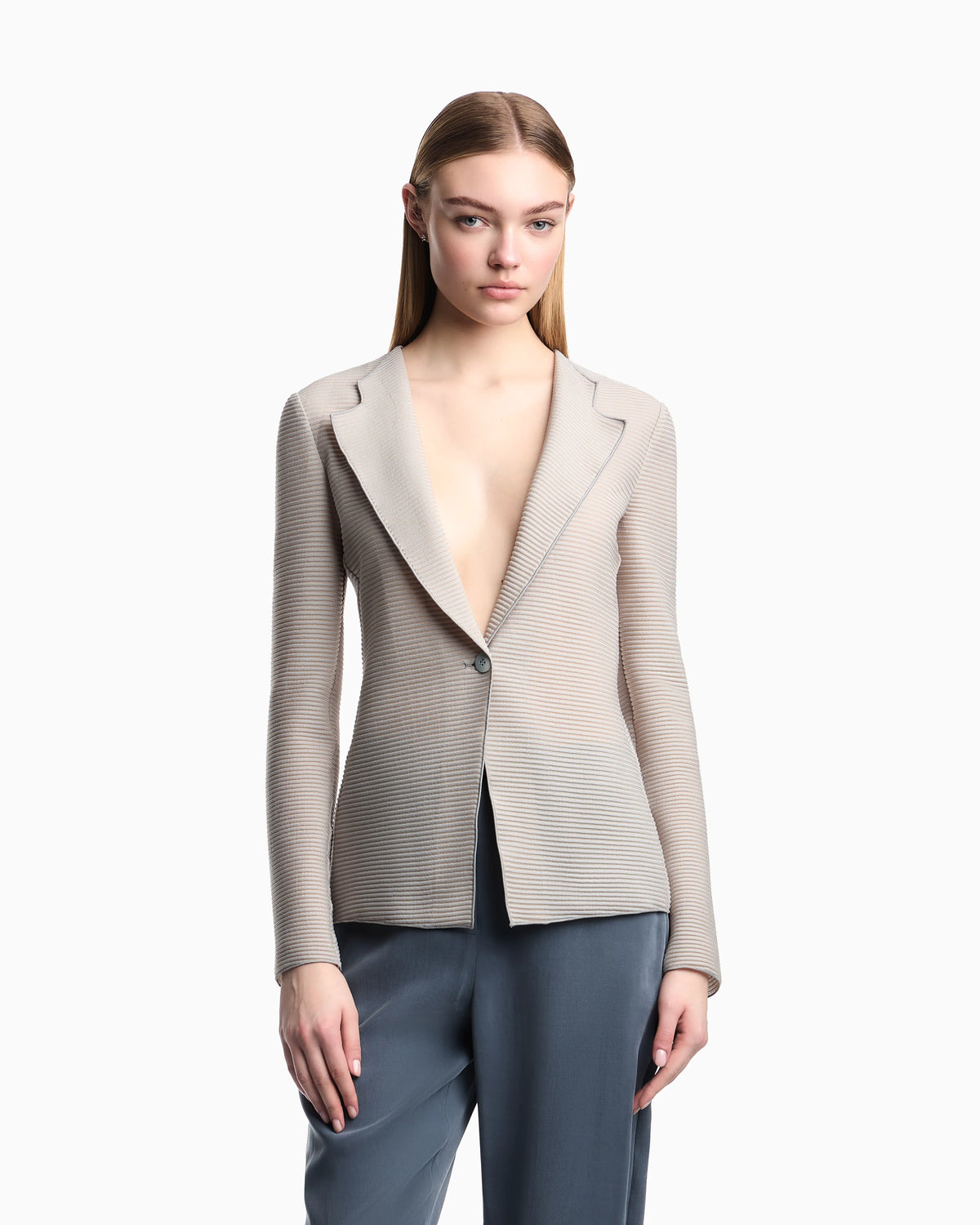 Jacket with lapels in canneté fabric