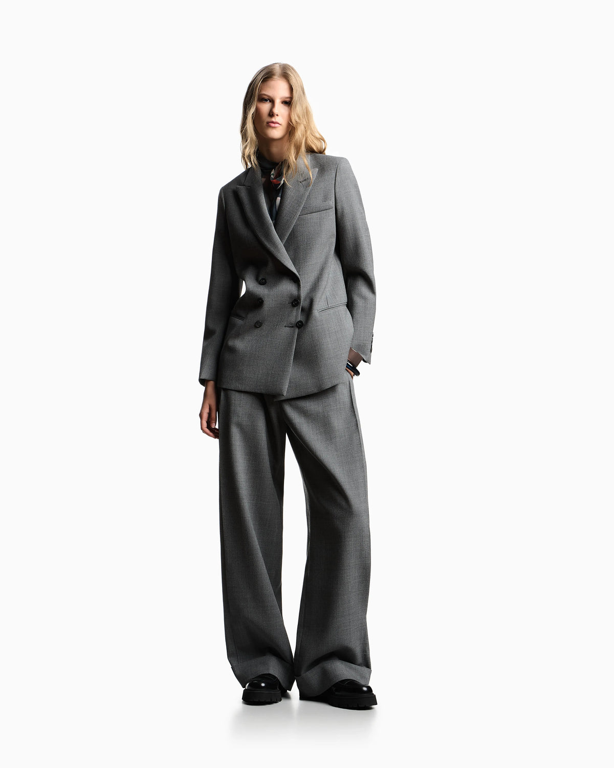 Double-breasted blazer in mouliné wool crêpe