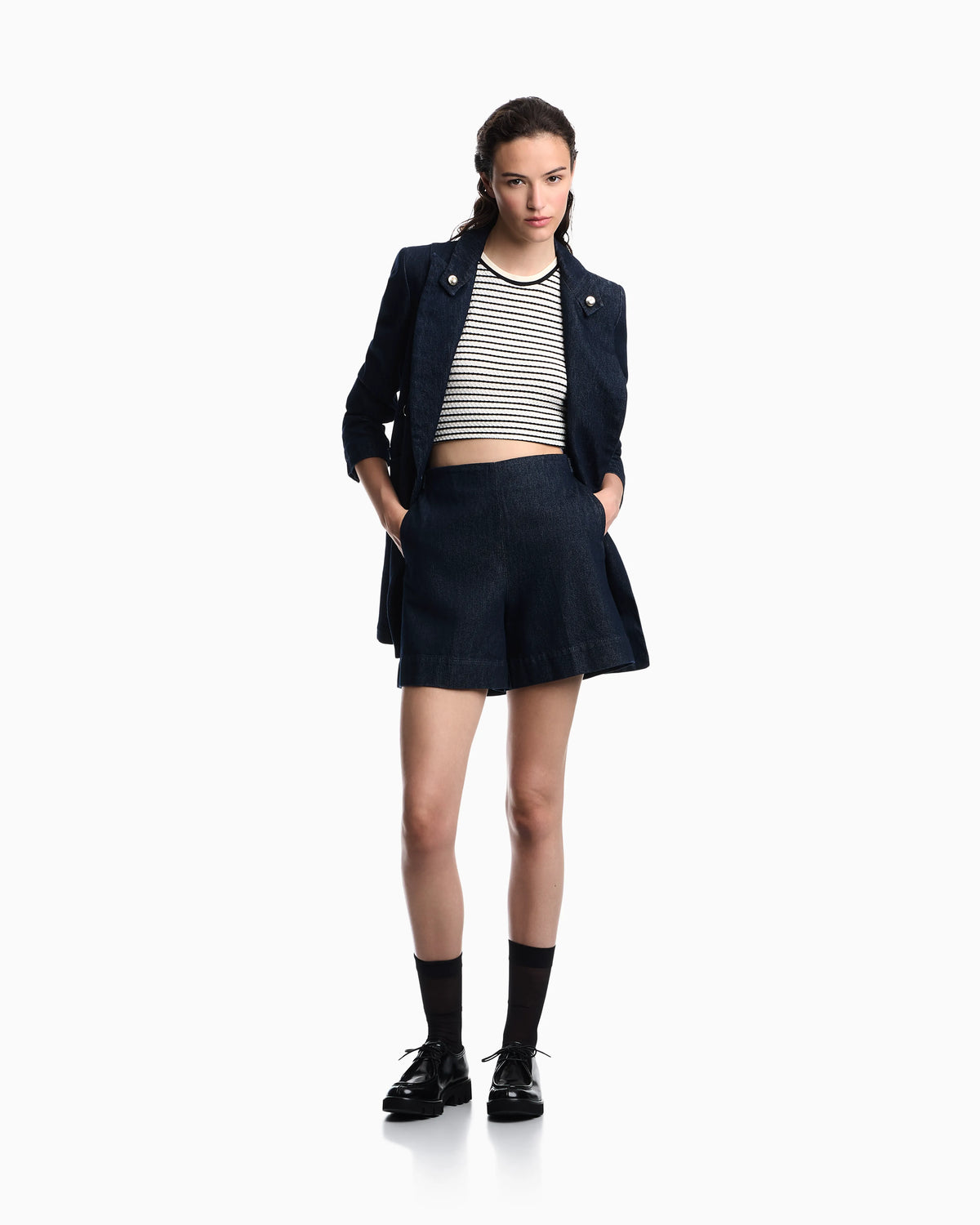 11 oz denim shorts with waistband detail