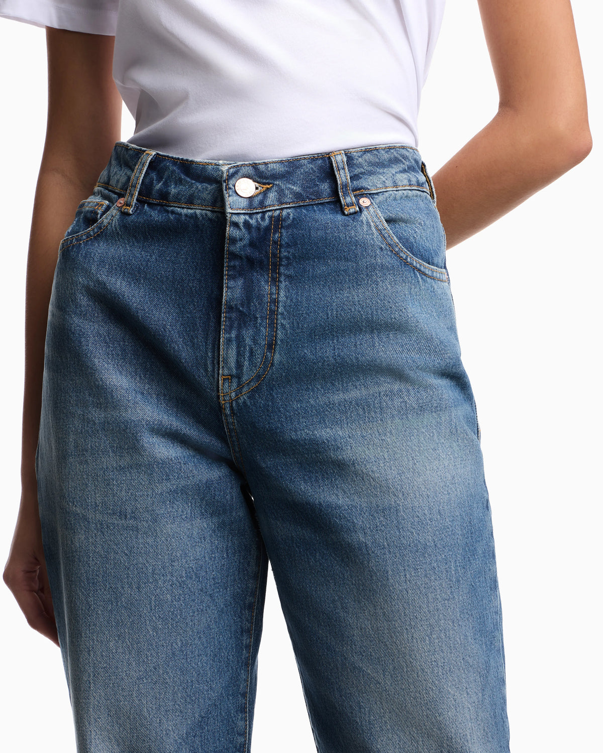 J3H regular fit, stonewashed denim jeans