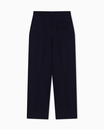Trousers with pleat in flowing wool