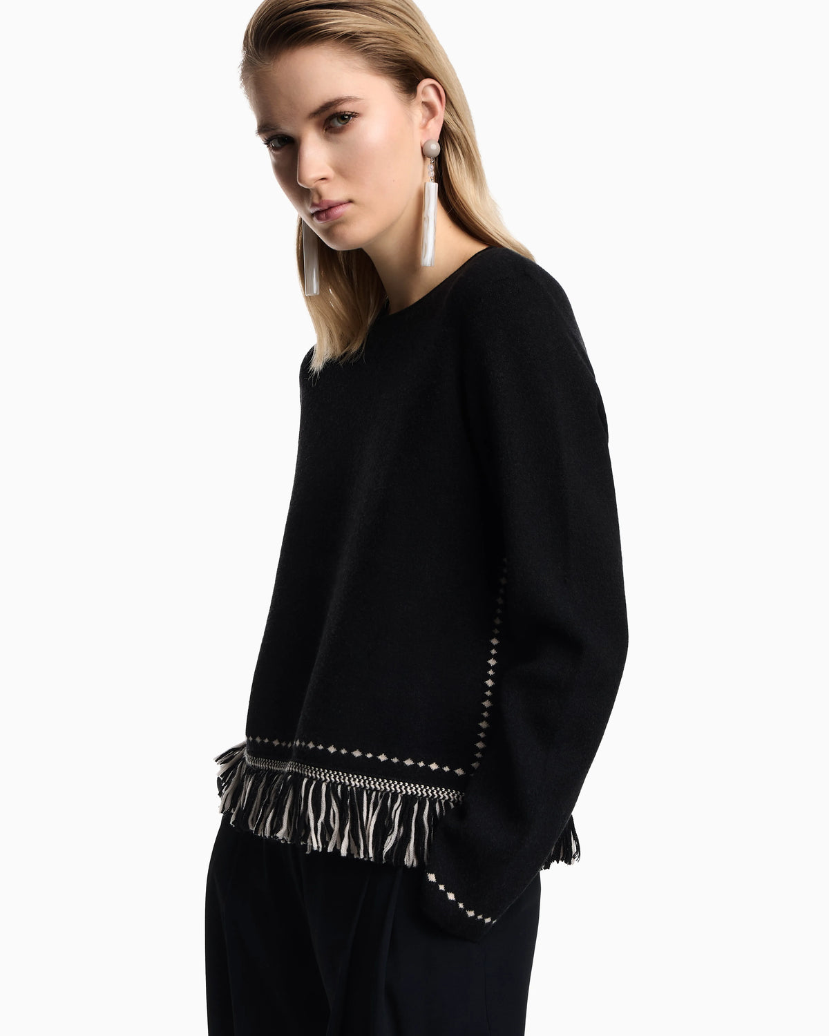 Jumper with fringed hem