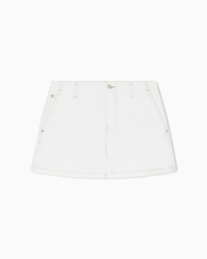 Regular-fit shorts in garment-dyed drill