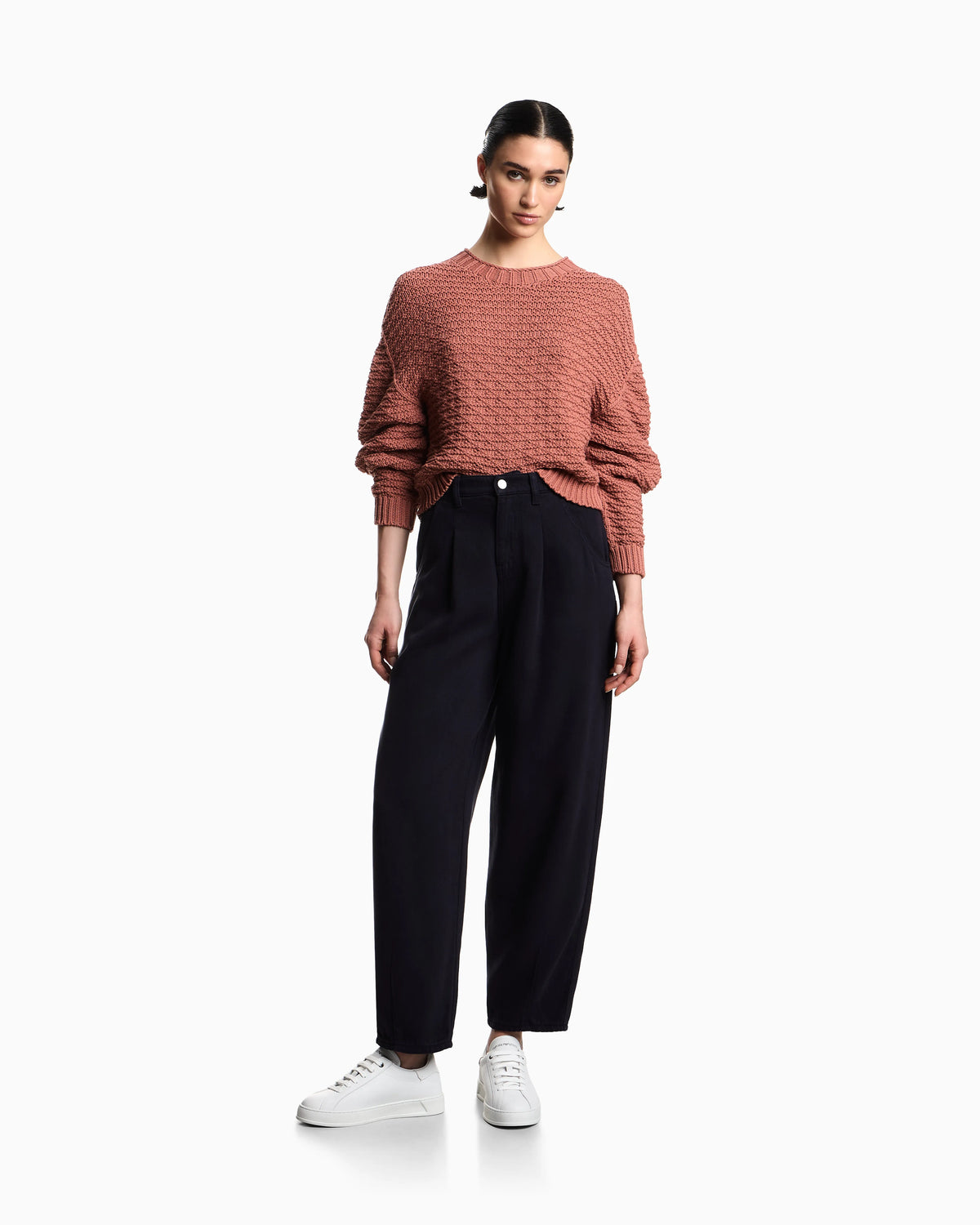 Icon jumper with links-stitch knit and 3D motif