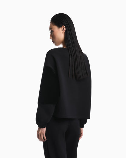 Double jersey sweatshirt with chenille tape Travel Essential
