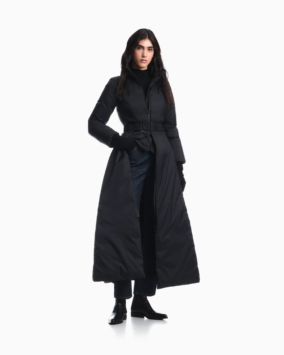 Long light nylon down jacket with a high collar