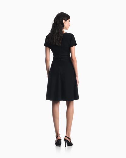 Dress in techno cady with a pleated waist and short sleeves
