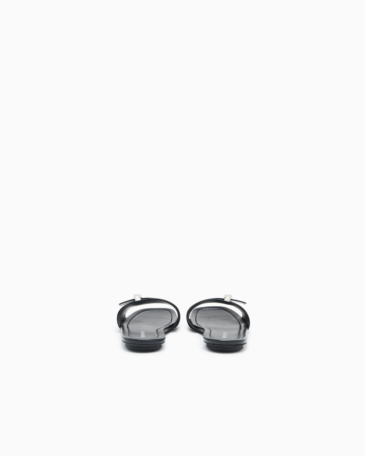 Shiny polished leather band sandals