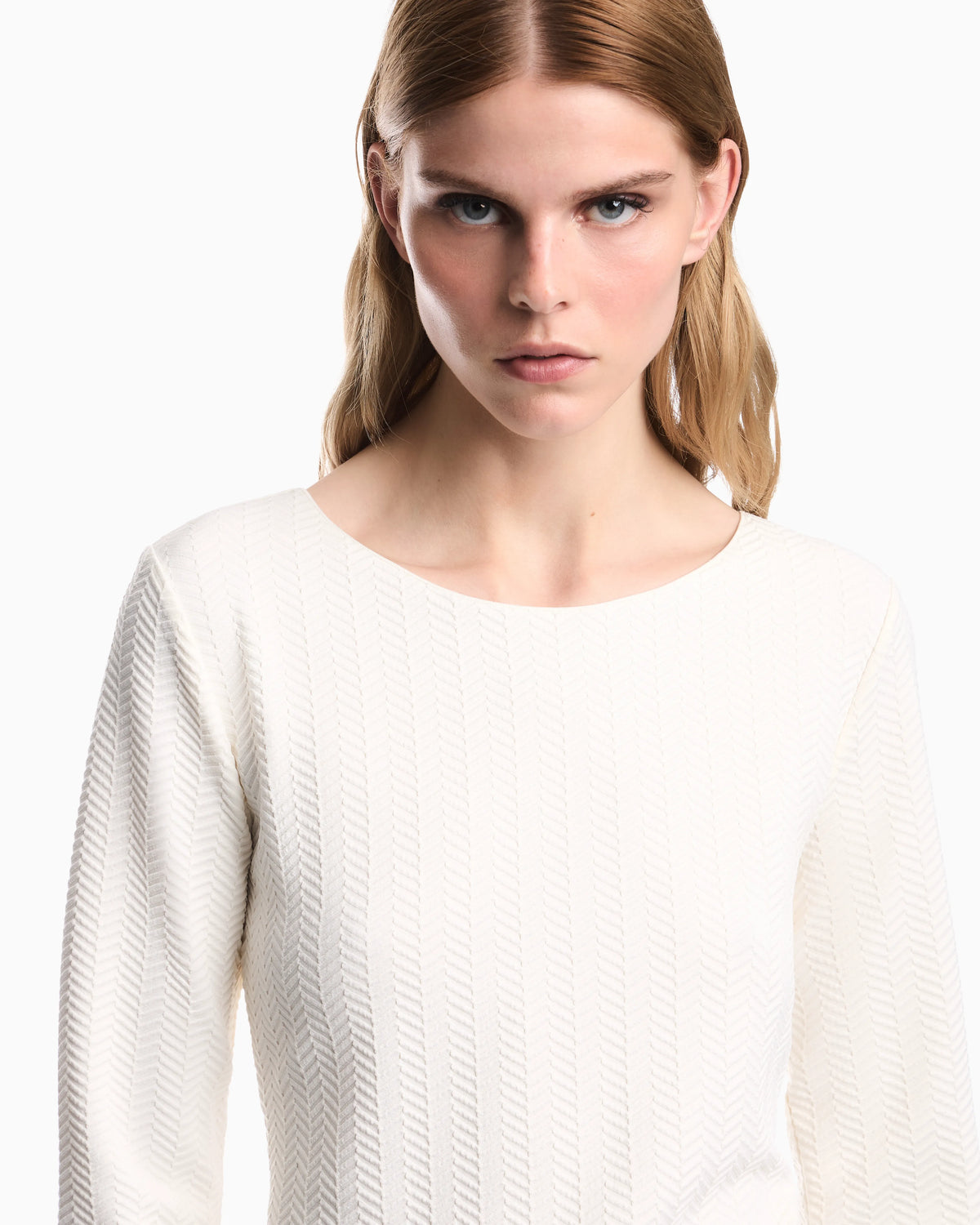 Slim fit shirt in jacquard jersey with a chevron pattern
