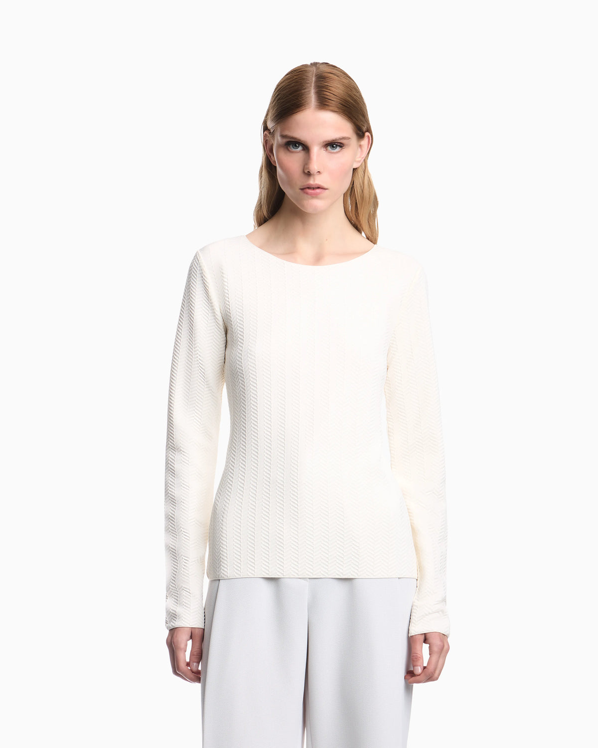 Slim fit shirt in jacquard jersey with a chevron pattern