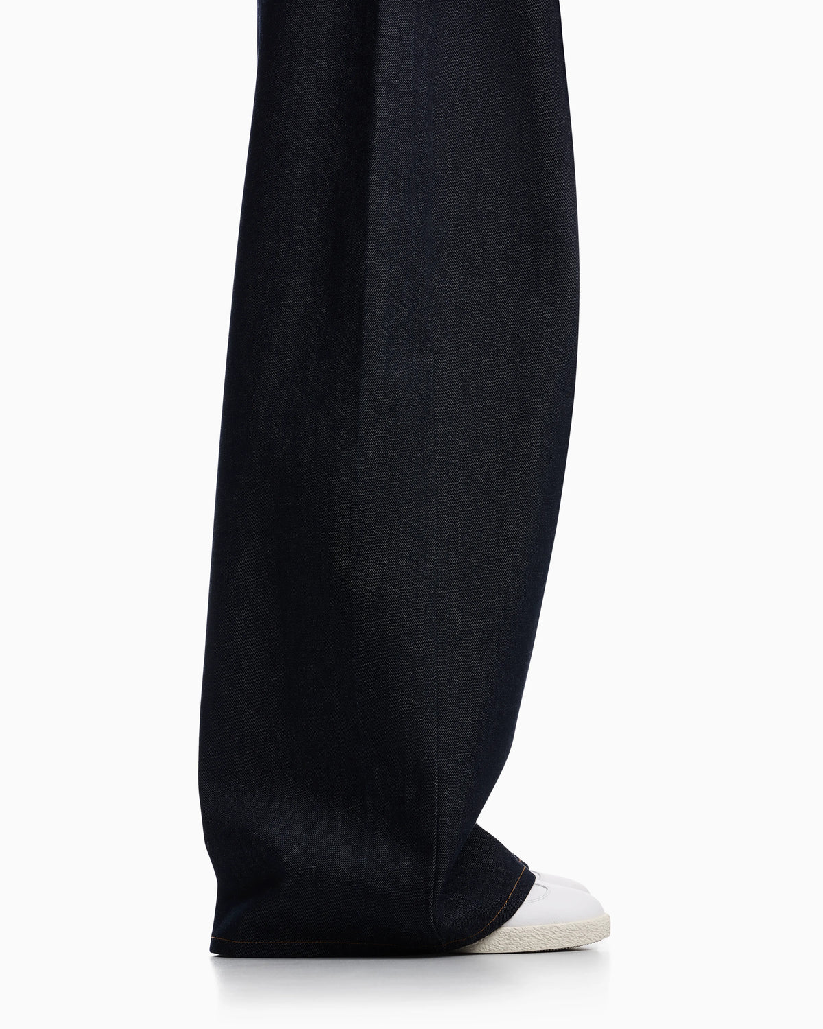 Five-pocket denim trousers