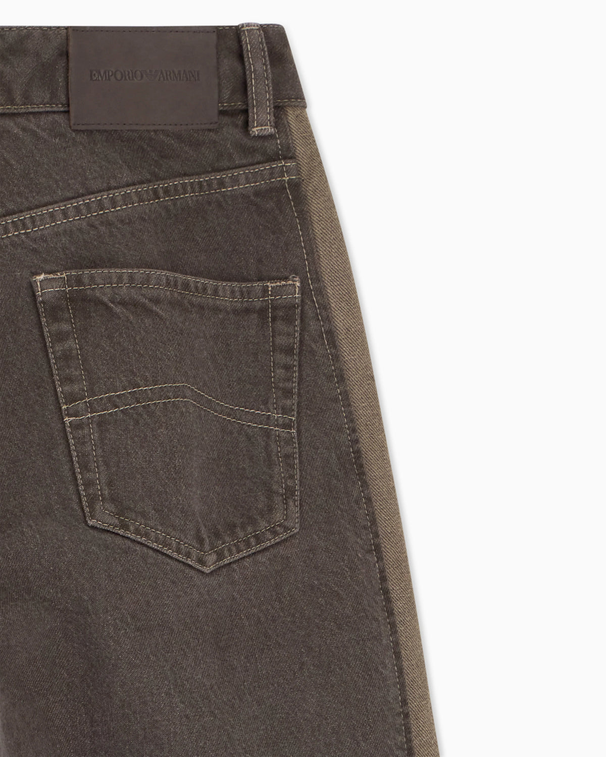 Five-pocket wide-leg denim pants with relaxed fit