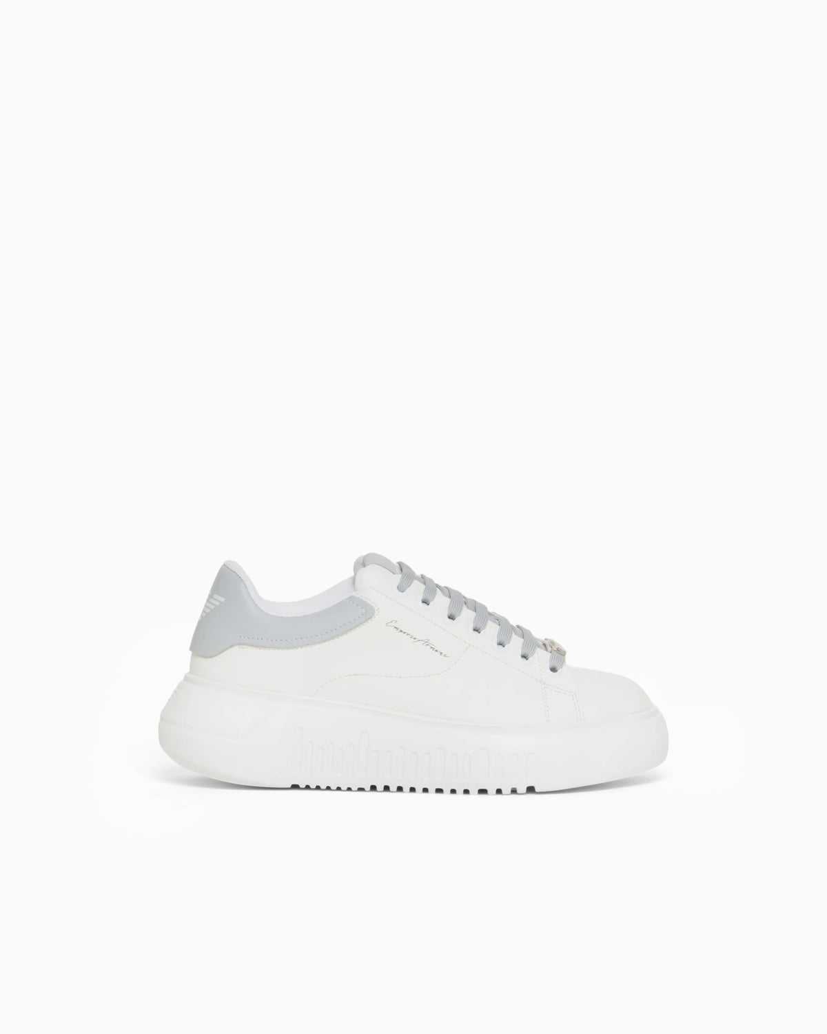 Smooth leather sneakers Icon with a thick textured sole