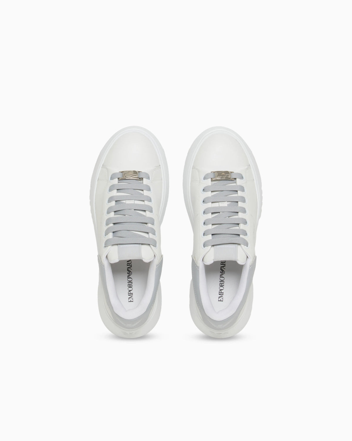 Smooth leather sneakers Icon with a thick textured sole
