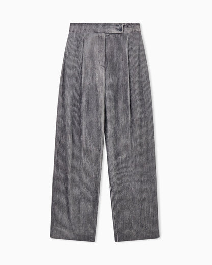 Pleated pants in fluid corduroy Signature Capsule