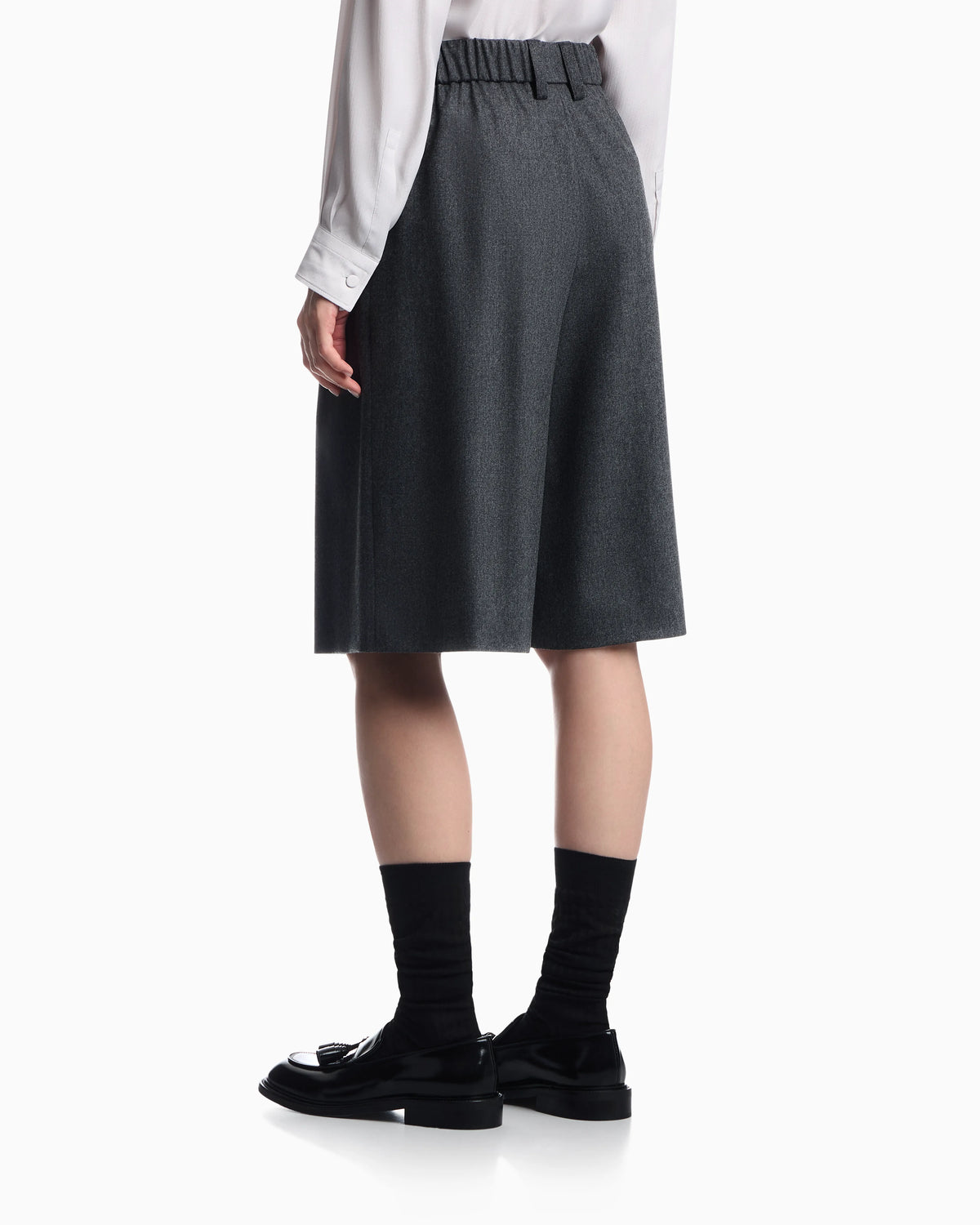 Wool flannel pleated bermuda shorts Signature Capsule