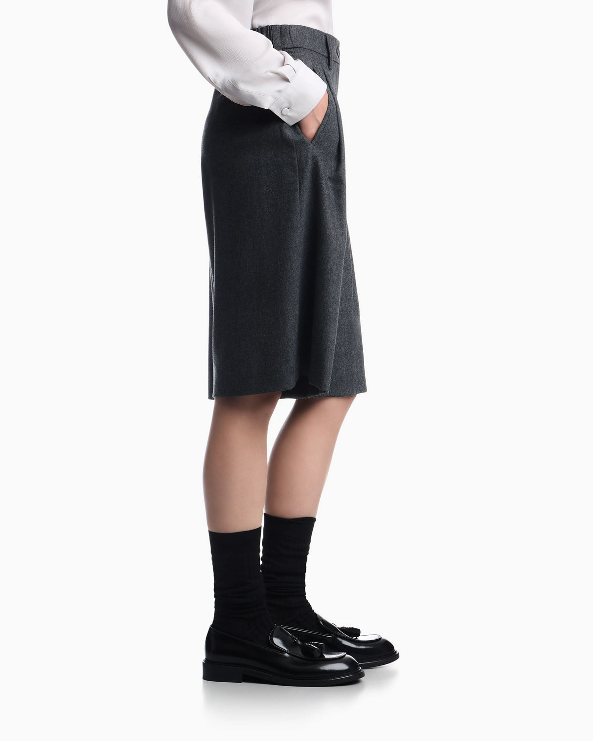 Wool flannel pleated bermuda shorts Signature Capsule
