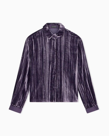 Plissé velvet shirt with a classic collar and long sleeves