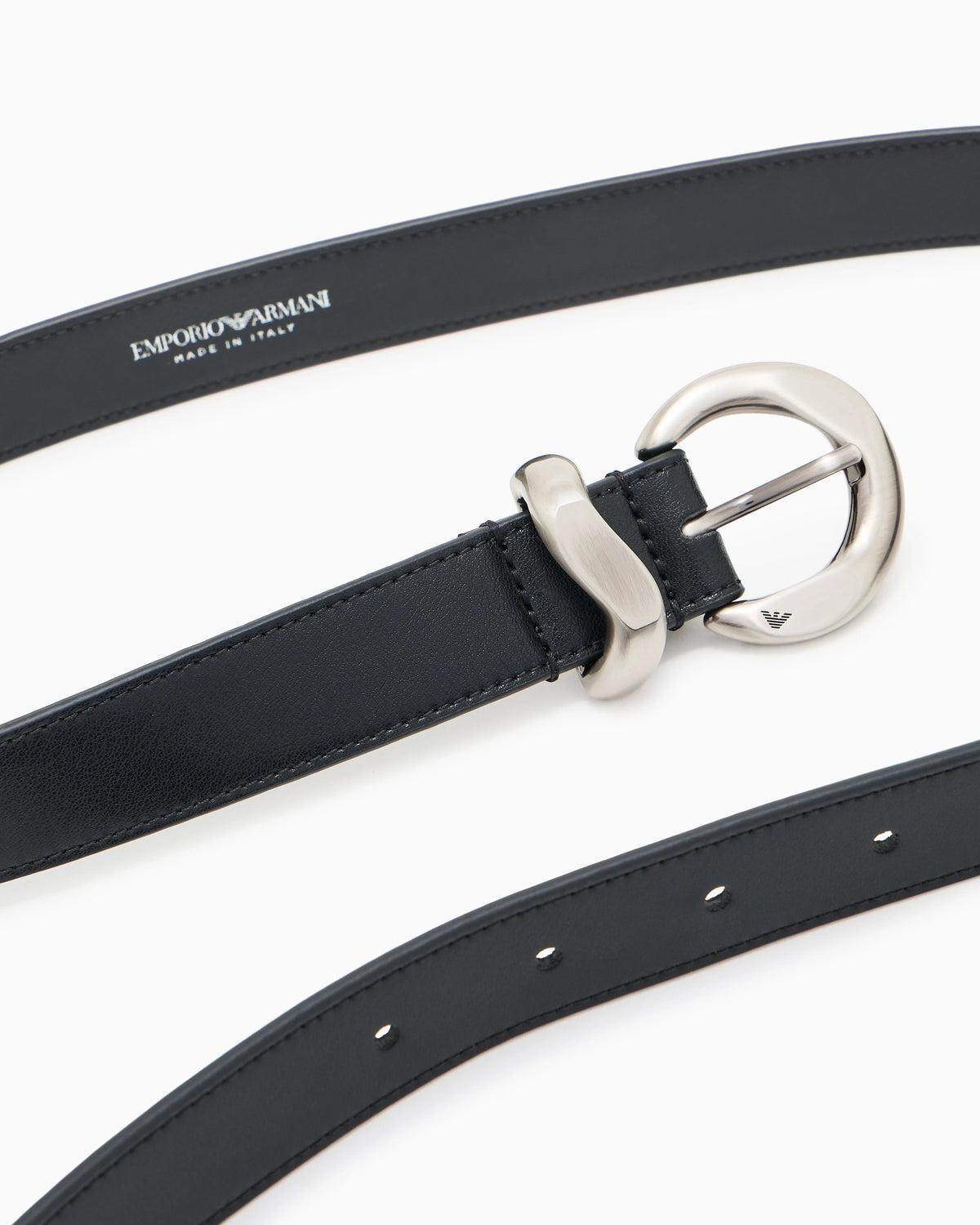 Smooth leather belt