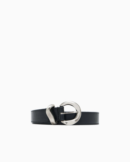 Smooth leather belt