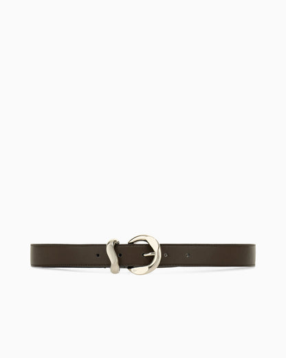 Leather tongue belt with a polished metal buckle