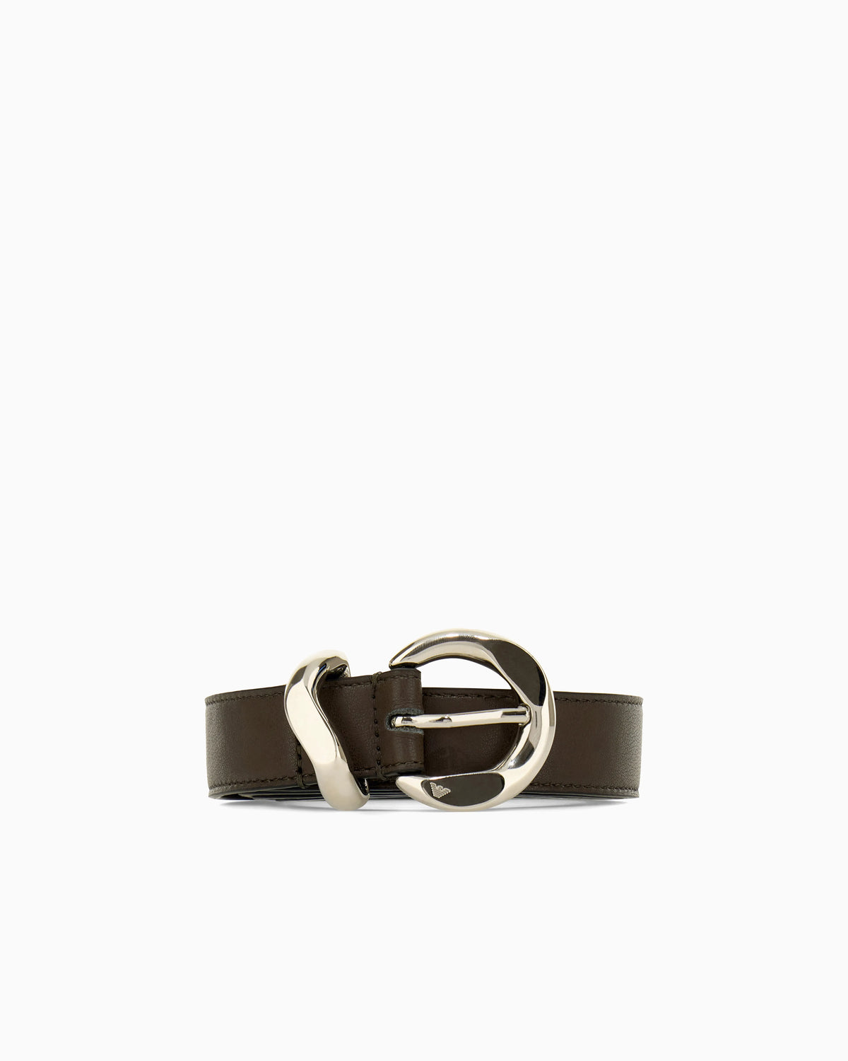 Leather tongue belt with a polished metal buckle