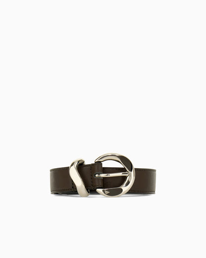 Leather tongue belt with a polished metal buckle