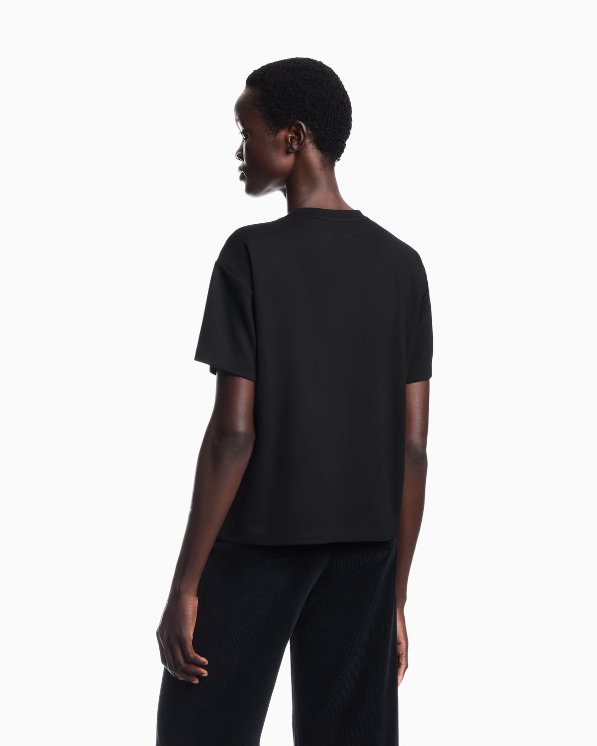 T-shirt in stretch viscose with a pocket outline