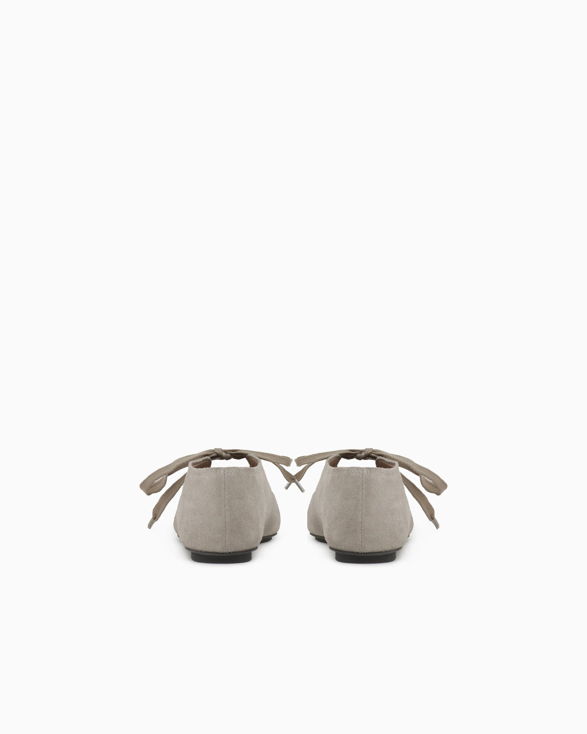 Lace-up ballet flats in suede with leather lining