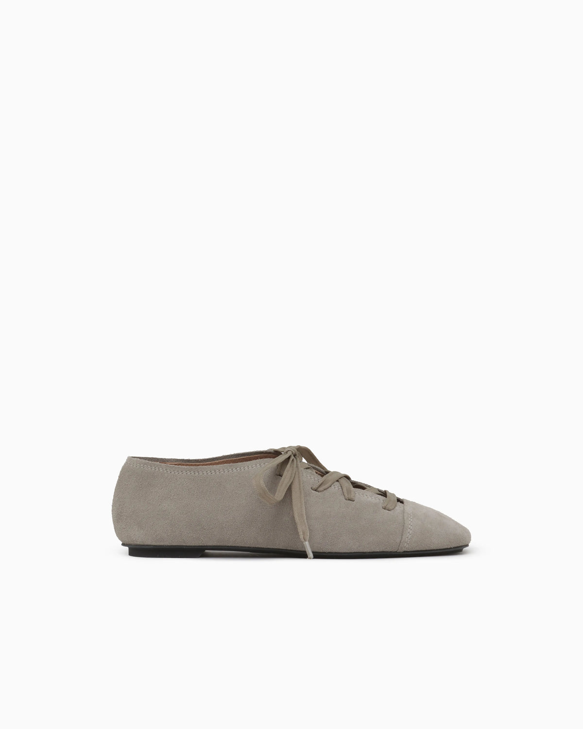 Lace-up ballet flats in suede with leather lining