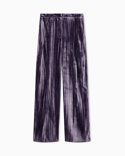 Trousers in plissé velvet with elastic waistband regular fit