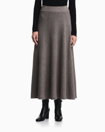 Skirt in virgin wool and cashmere with ribbed waistband