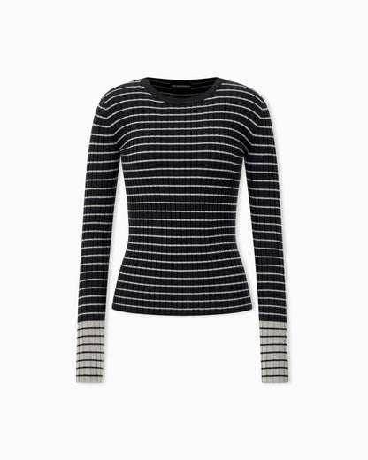Slim fit ribbed pullover with crew neck and striped pattern