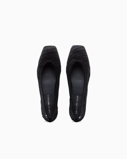 Ballet flats in animalier velvet with a leather sole