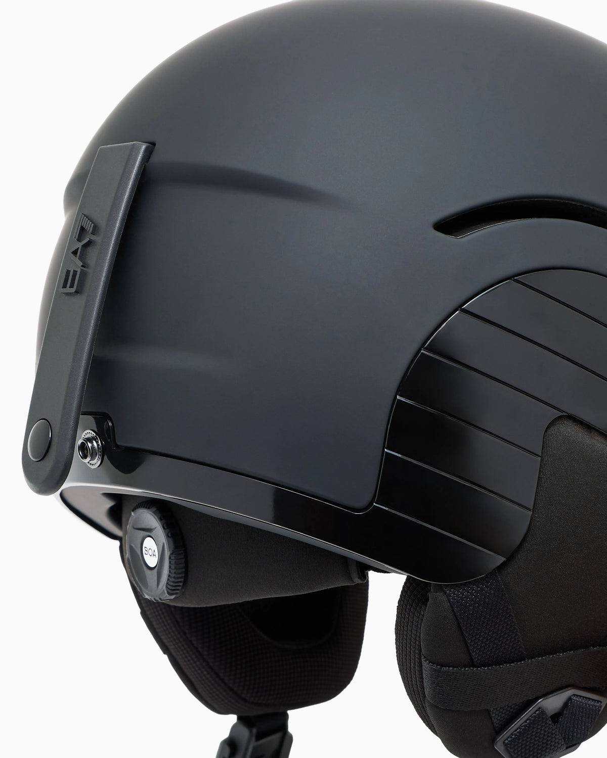 Vortan ski helmet
