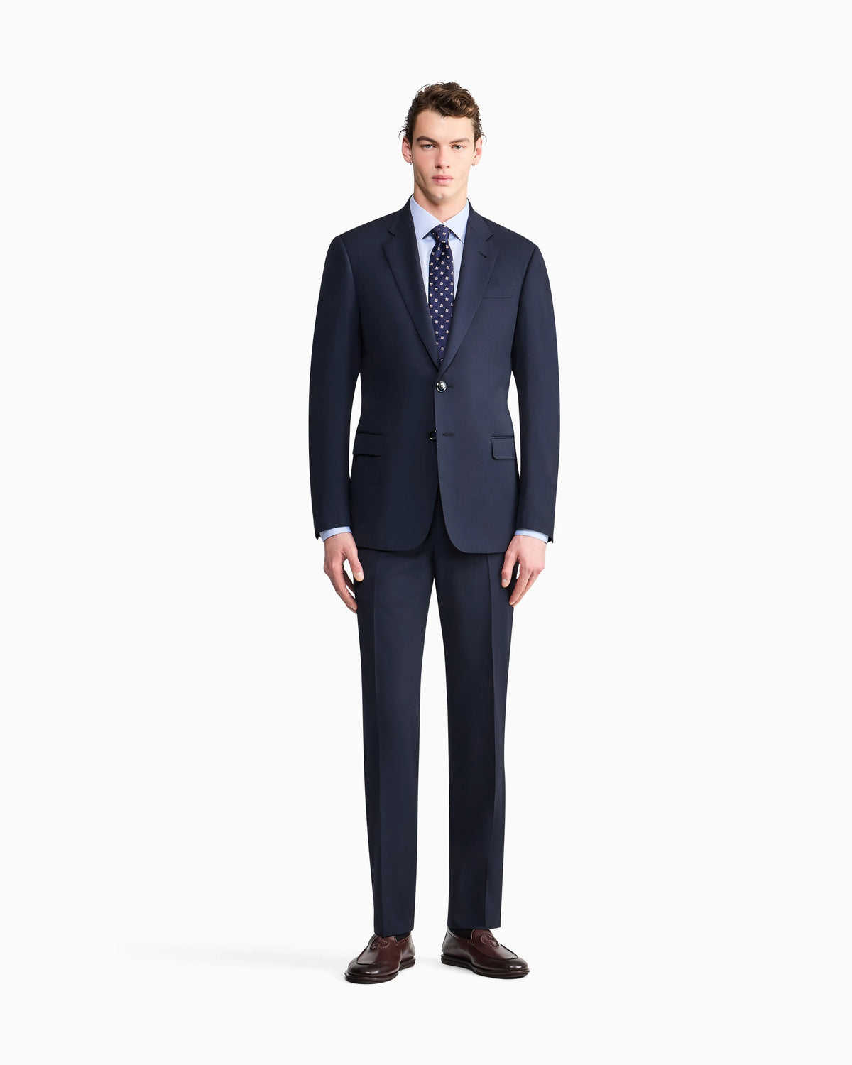 Single-breasted Soft line suit in virgin wool