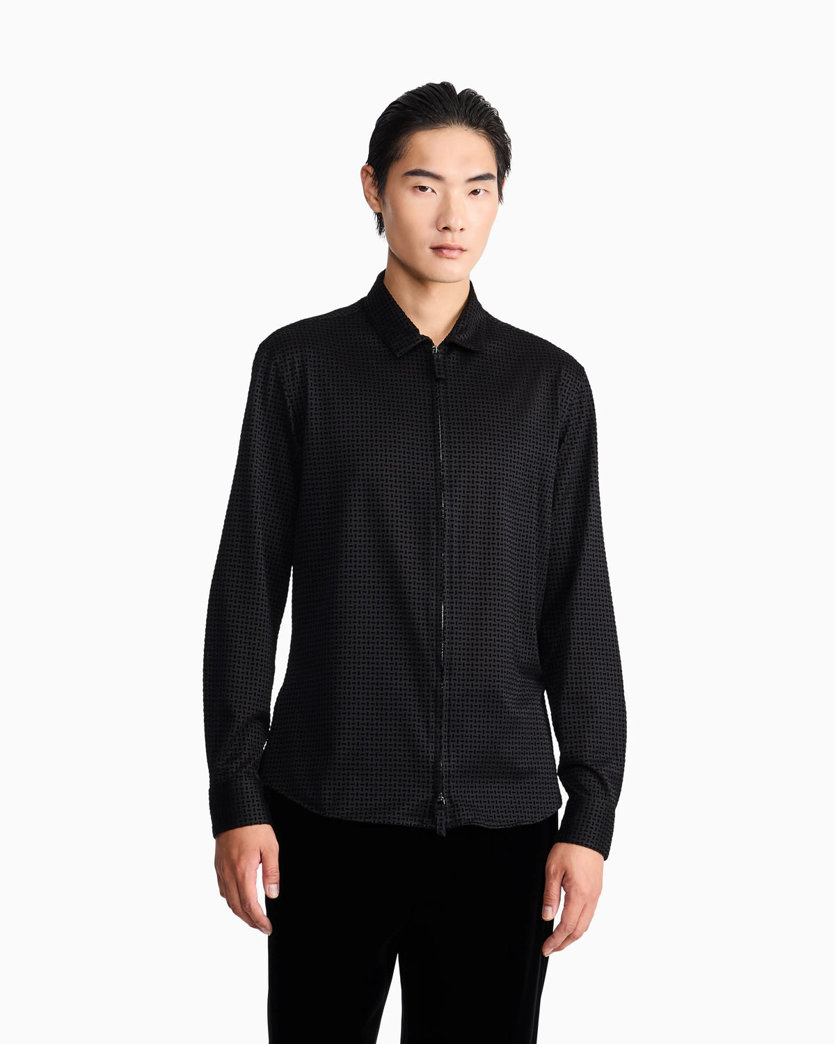 Slim-fit shirt in cotton with full zip and flocked print