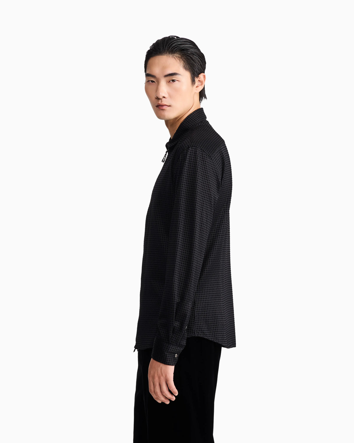 Slim-fit shirt in cotton with full zip and flocked print