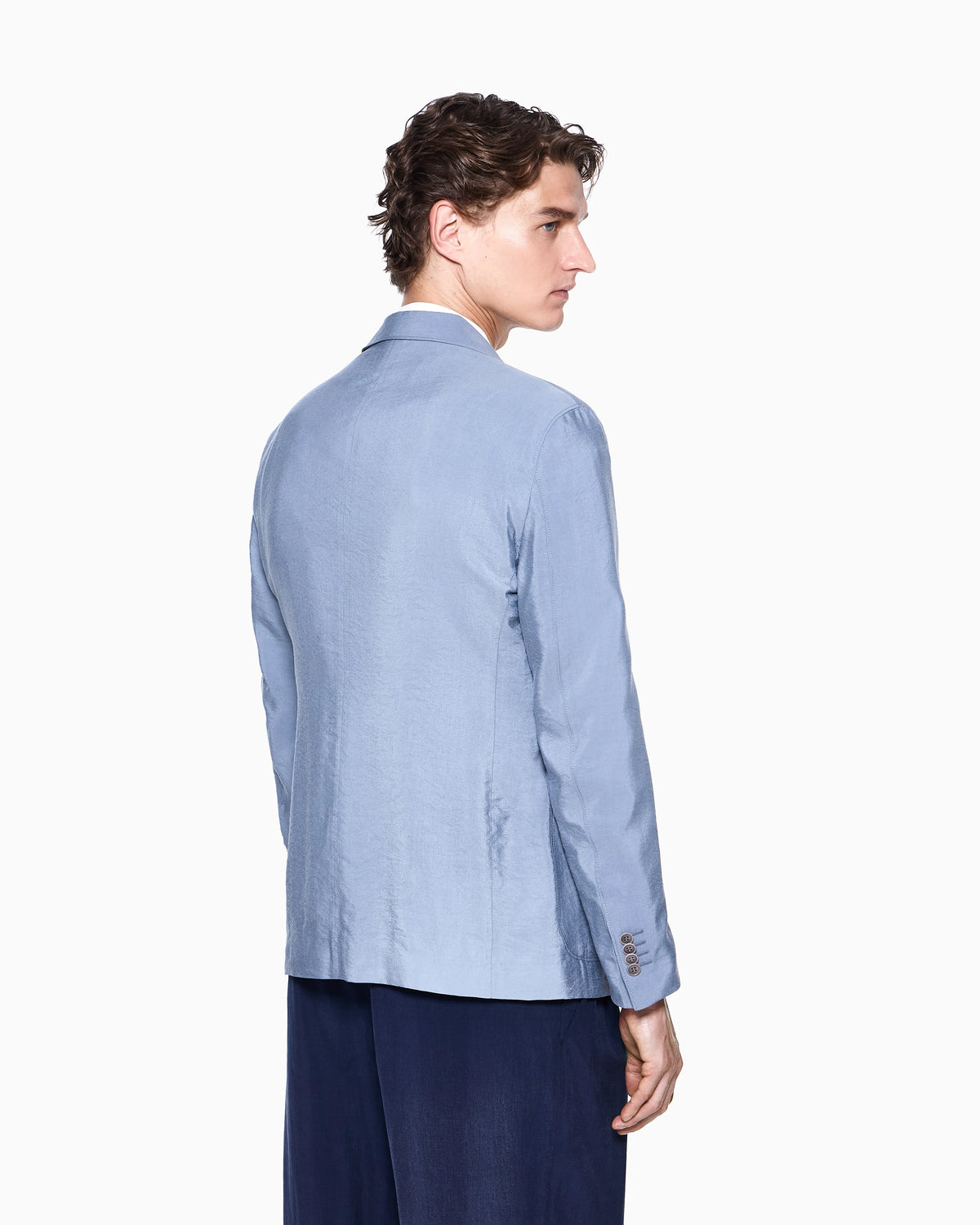 Upton single-breasted blazer in washed silk with two buttons